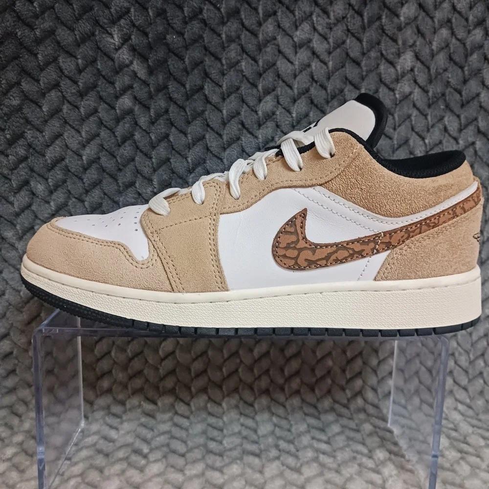 Air Jordan 1 Low SE Brown Elephant GS Youth Sneakers Shoes Size 5.5Y Women's 7